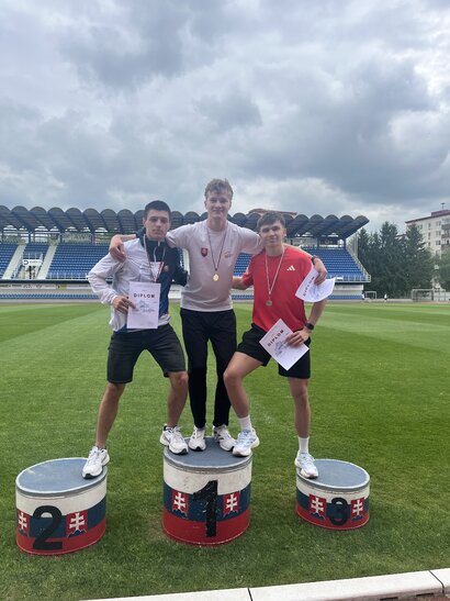 Majstrovstvá kraja v atletike – úspešná reprezentácia našich žiakov