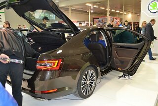 autosalonDSC_0062-059