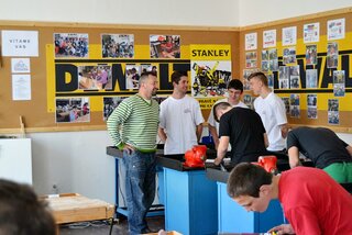 mlady_technik035