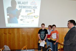 mlady_technik072