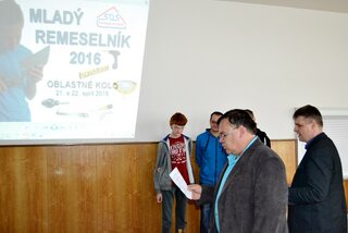 mlady_technik080