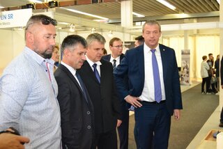 stredoskolak_19047