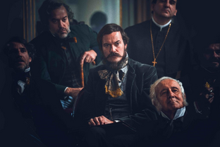 Zväčšiť fotografiu - Film ,,štúr“