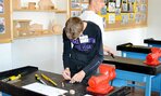 mlady_technik039