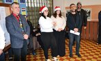 vian_posed_2411