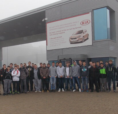 Kia